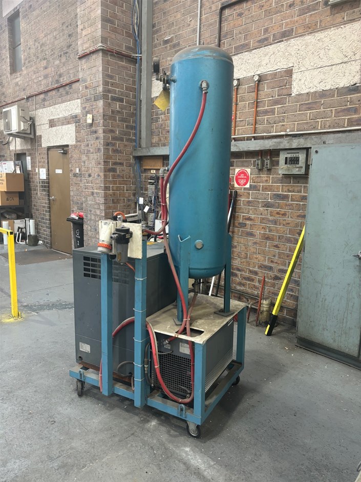 Atlas Copco SF4 Compressor Auction (0002-3028952) | Grays Australia