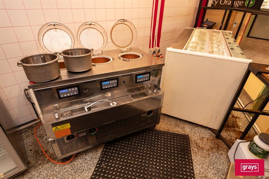Gelolab Gelato Churn & 9 Pot Display Auction (0002-5056265) | Grays ...