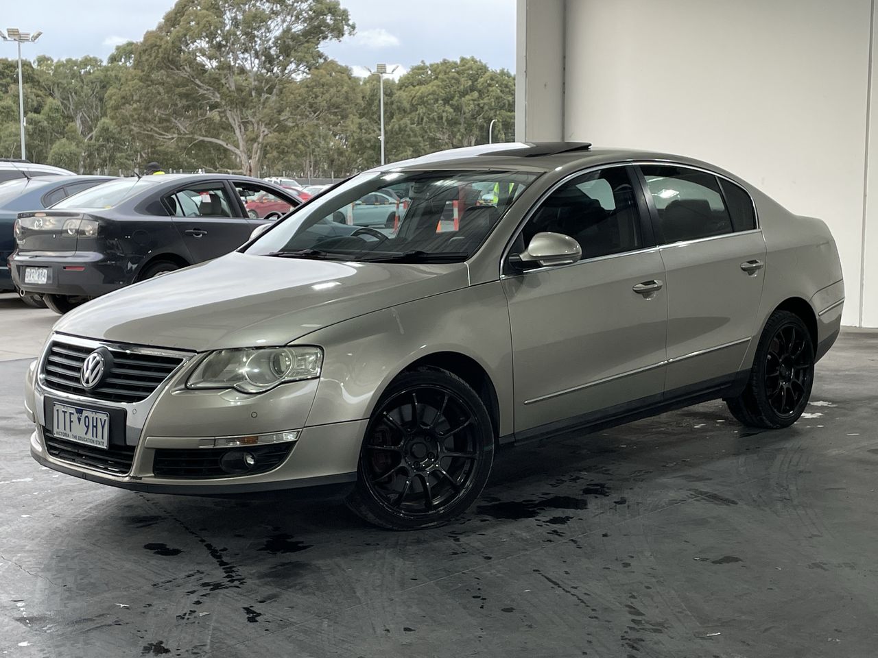 NORES-2006 Volkswagen Passat 3.2 V6 4MOTION 3C At Sedan