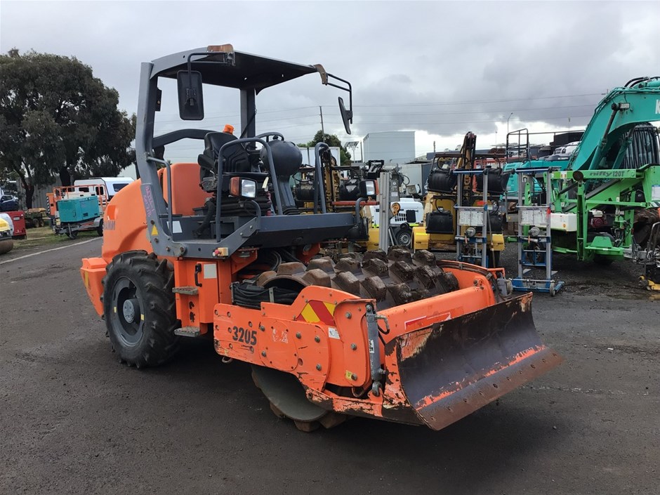 HAMM 3205P Pad Foot Roller Auction (0009-3029291) | Grays Australia