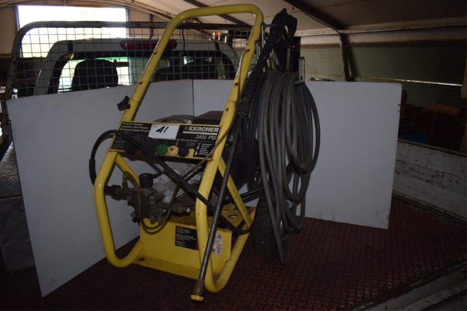 Karcher 2400 PSI Honda Powered Pressure Washer Auction (00419051181