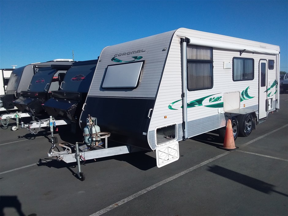 2013 COROMAL ELEMENT B612S CARAVAN