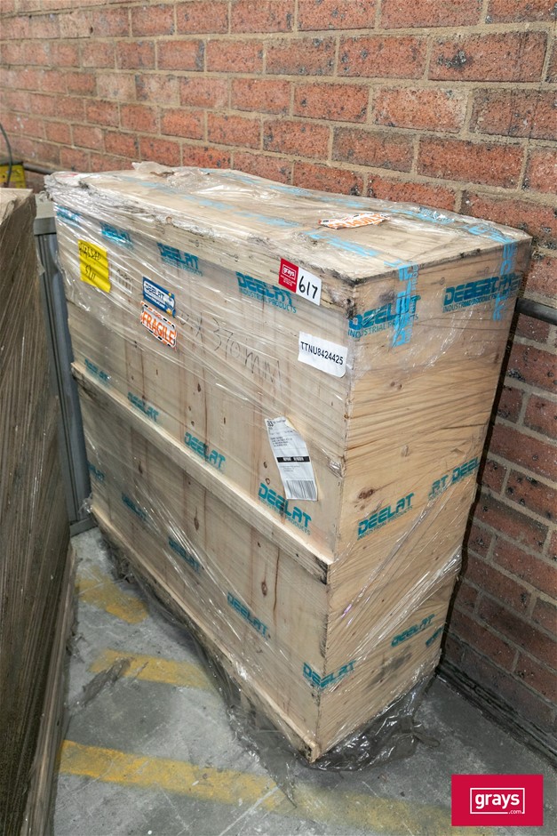 Deelat Unused Extraction Fan in Timber Crate Auction (0617-5056695 ...