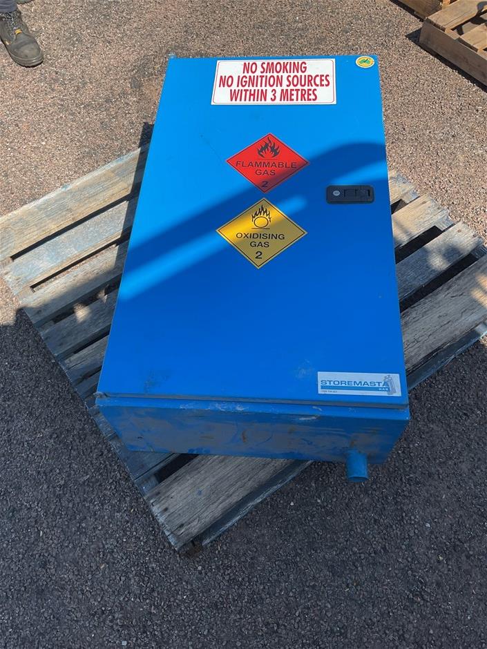 Flammables Auction (00078018837) Grays Australia
