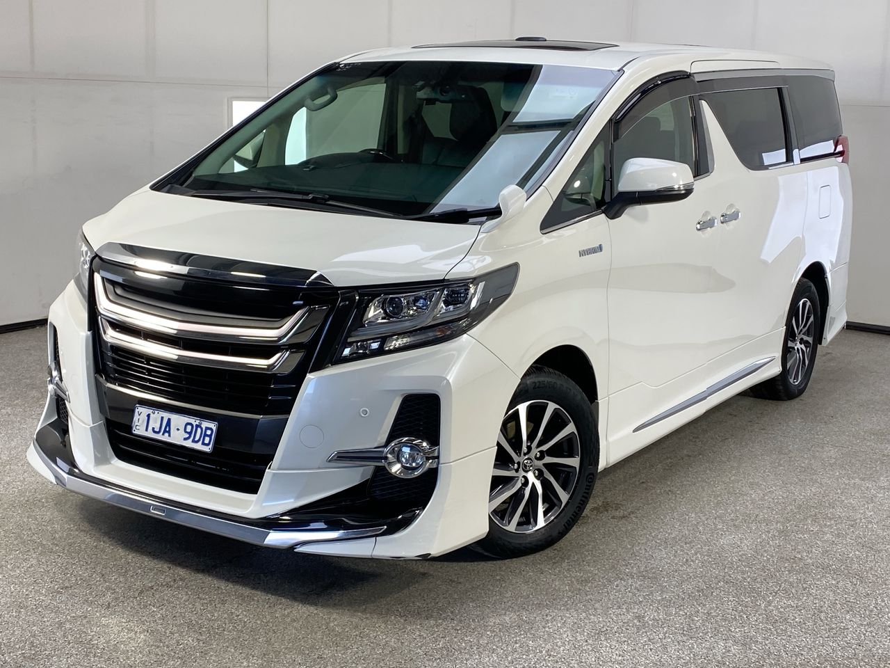 2016 Toyota Alphard X Hybrid E Four (IMPORT) Auto 7 Seats