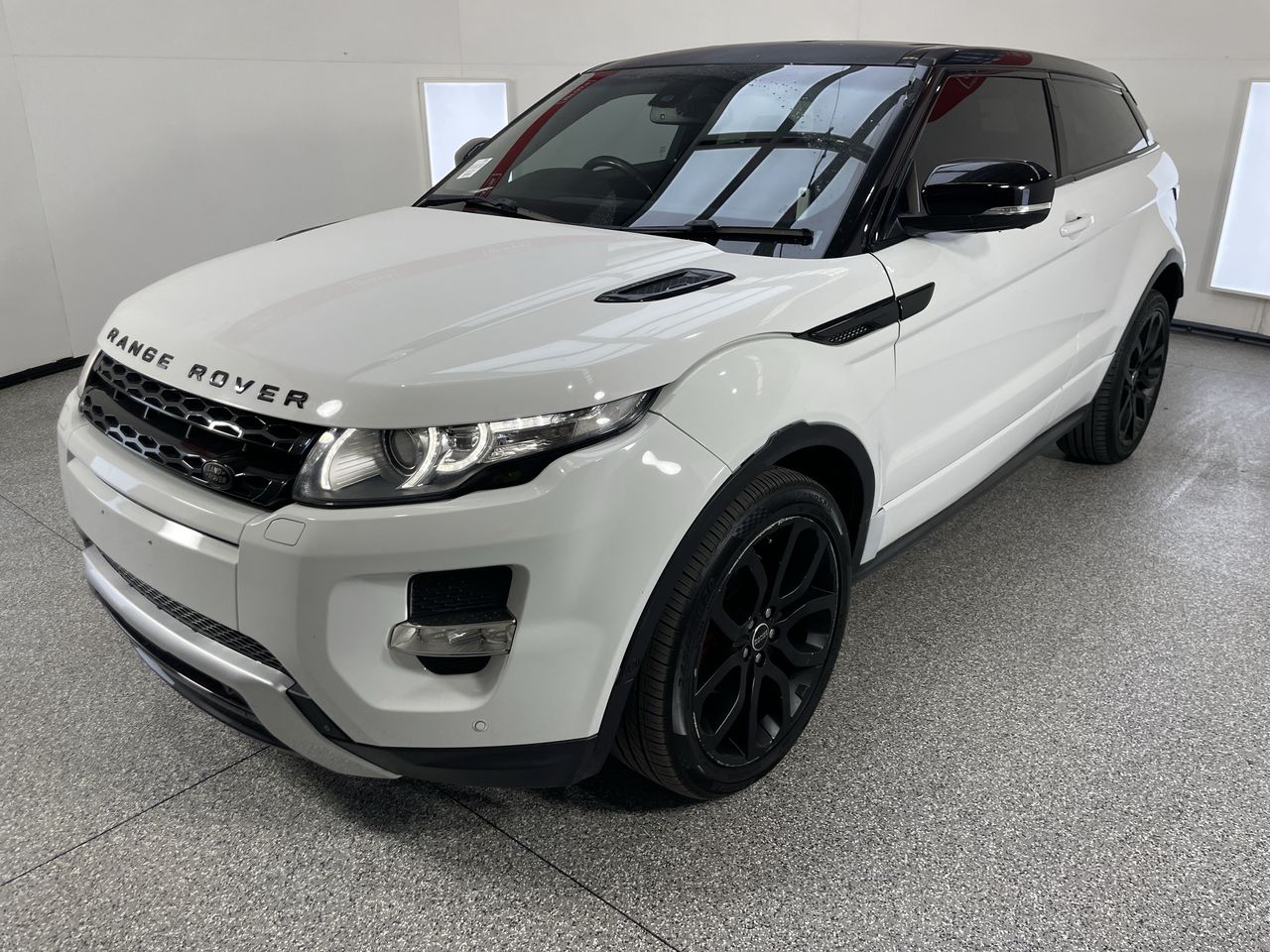 2011 Land Rover Range Evoque Si4 DYNAMIC Auto Coupe(WOVR-INSPECTED)
