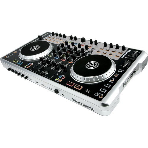 Numark N4 DJ Controller