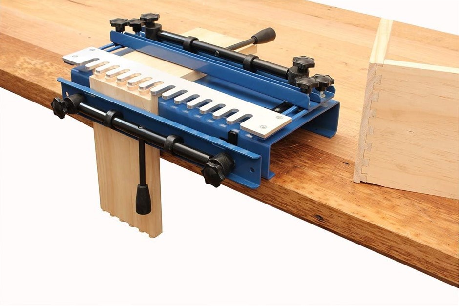 BALADONIA Dovetail Jig with Half-Blind Template, 1/2-inch Size.