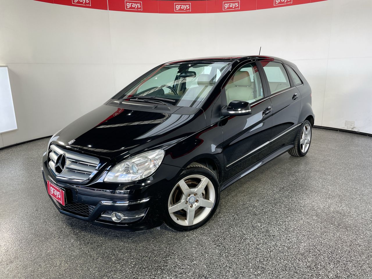 2010 Mercedes Benz B200 W245 CVT Hatchback
