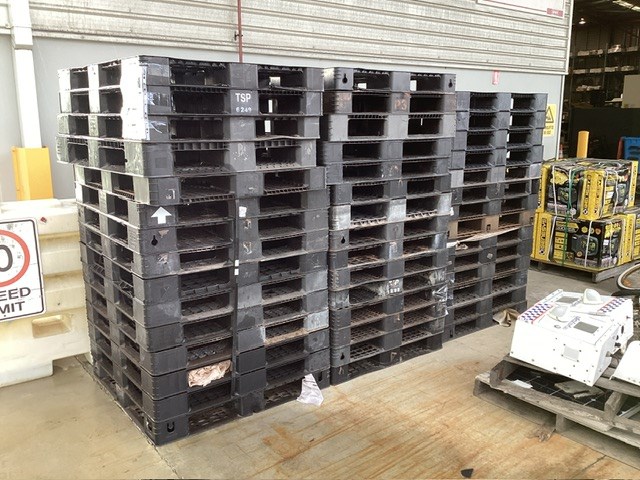 Large Unreserved Site Clearance Sale