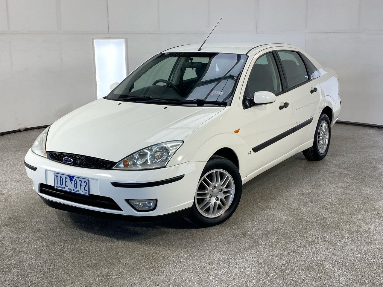 2004 Ford Focus LX LR Automatic Sedan