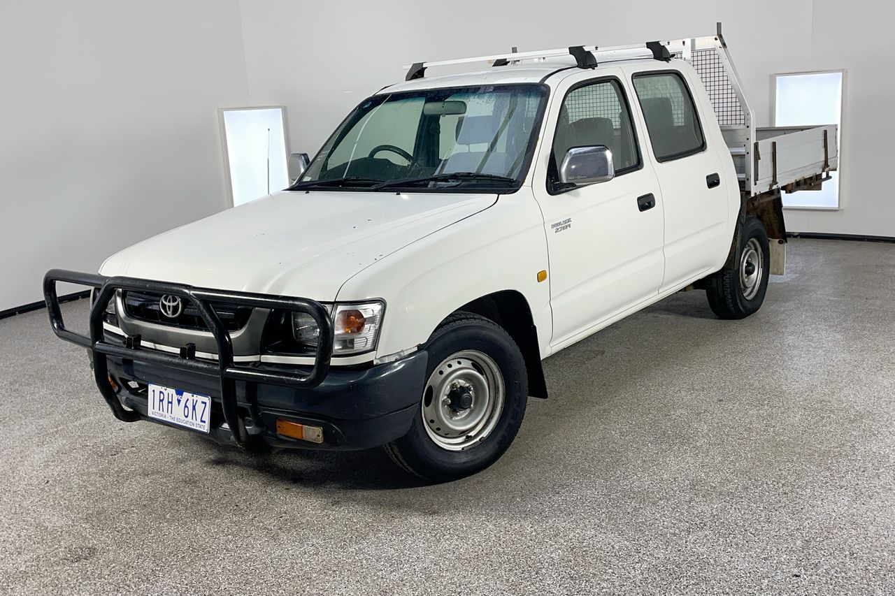 2004 Toyota Hilux Manual Dual Cab