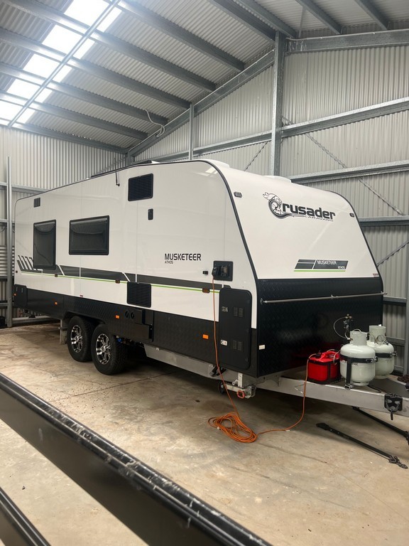 2019 Crusader Musketeer Caravan