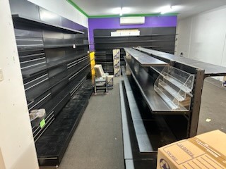 Liquidation - No Reserve Shop Fitouts & Display Cabinets