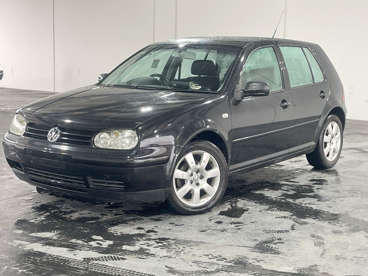 2003 Volkswagen Golf 2.0 Generation A4 Automatic Hatchback