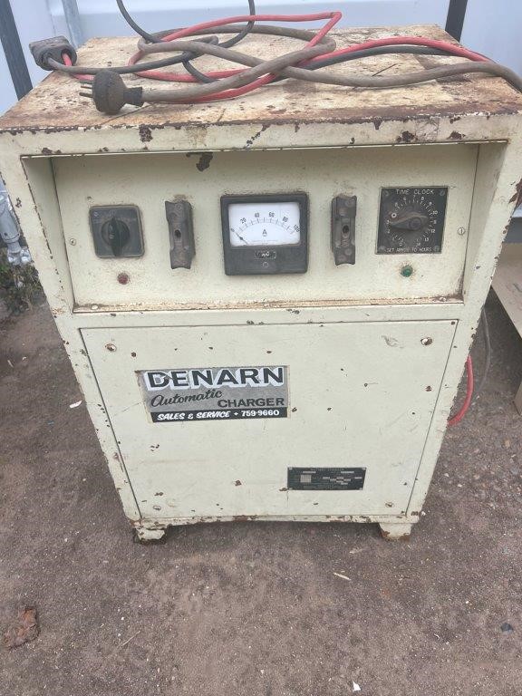 Denarn electric forklift charger style 1270