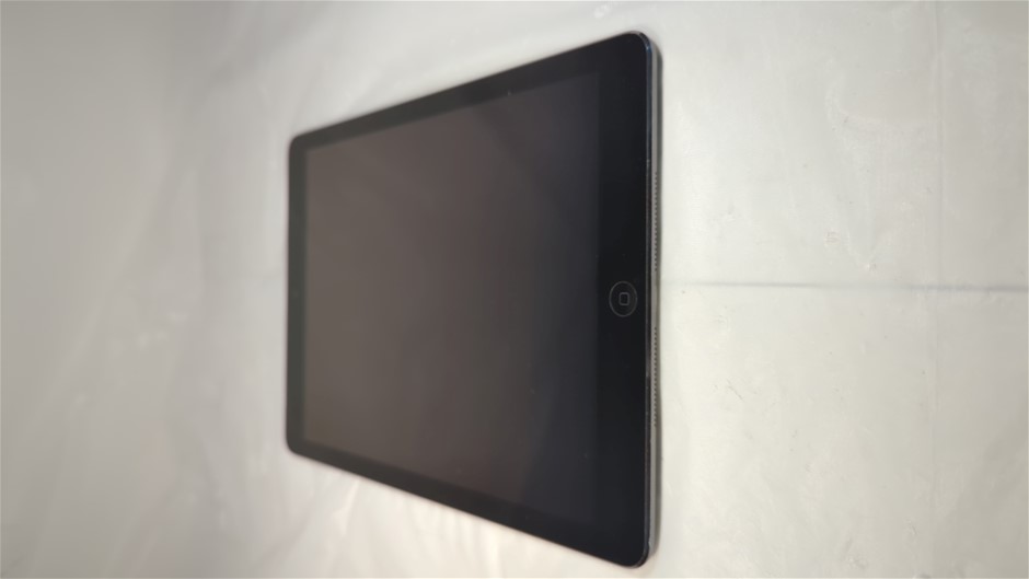 Apple iPads & iPhones