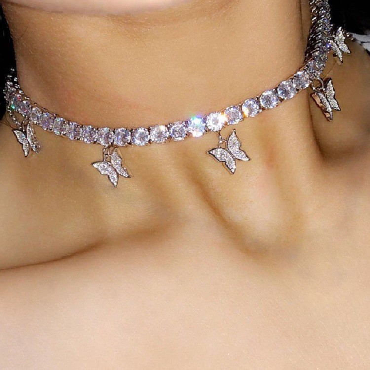 Elegant 18K White Gold plated Simulated Diamond Necklace