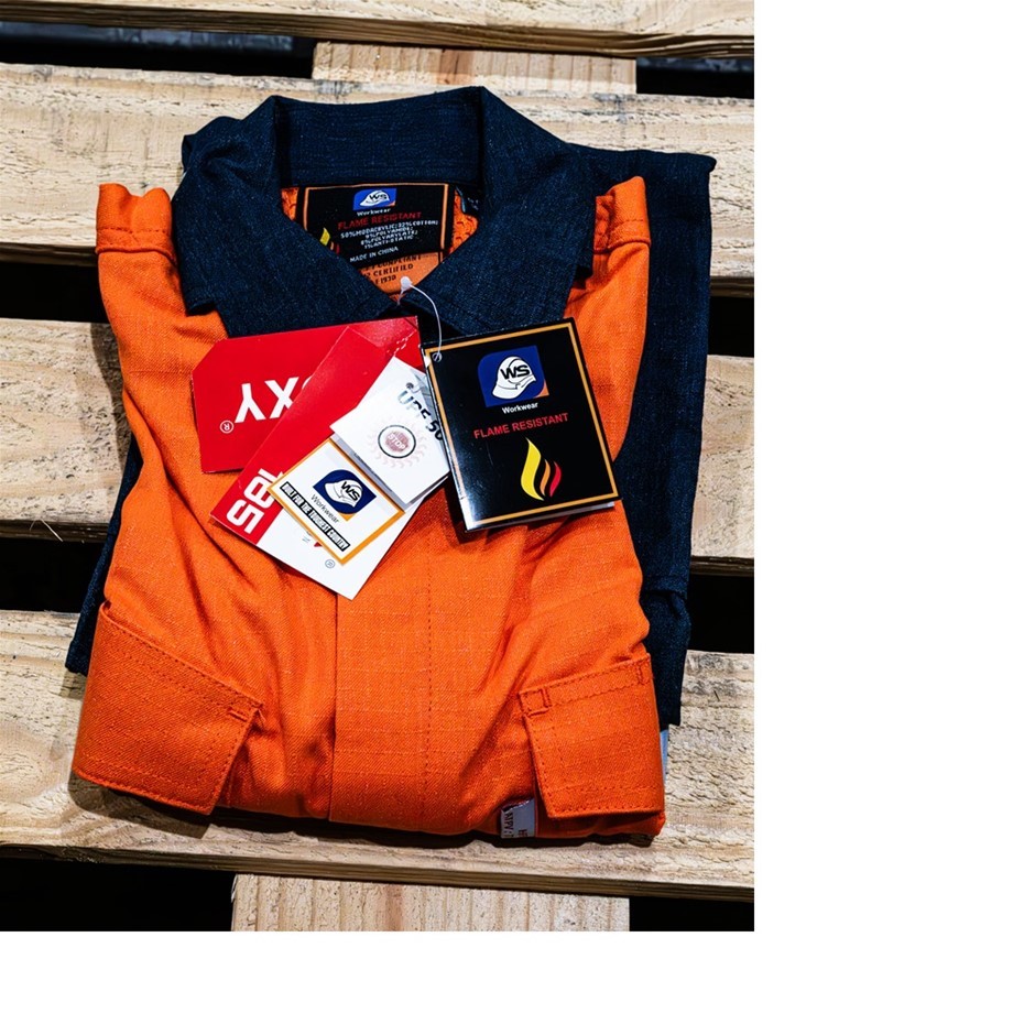4 x WS WORKWEAR Mens Flame Resistant L/S Shirt, Size 4XL, Orange/Navy. Refl