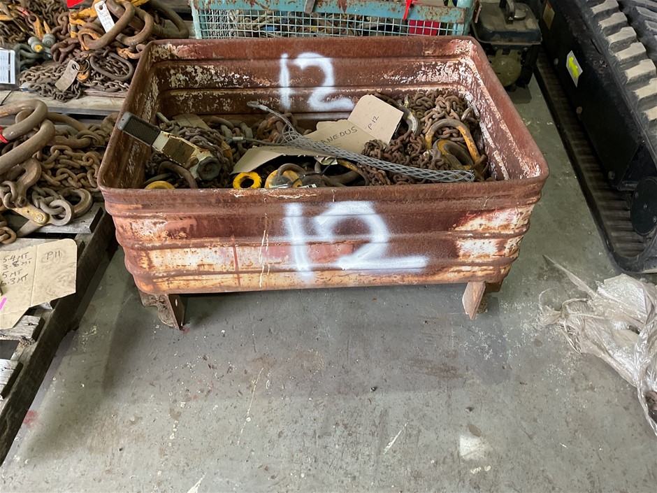 Stillage of Assorted Rigging Equipment and Sundries Auction (0140 ...