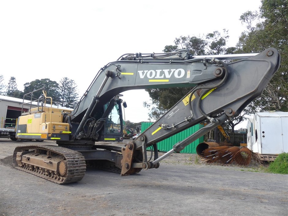 2016 Volvo EC350DL Excavator