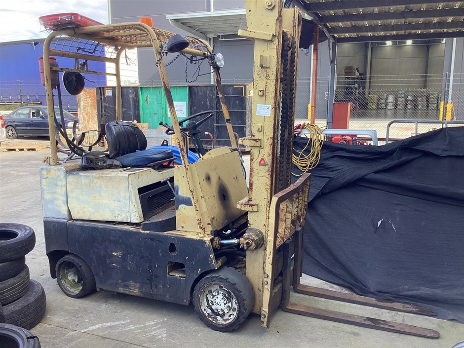 KOMATSU FG20S-2 Counterbalance Forklift