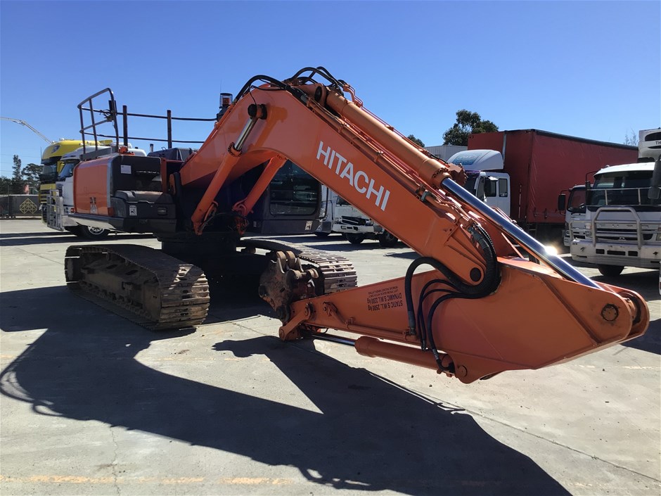 Hitachi Excavator, Takeuchi Loader, Tractor & Buggy - NSW!