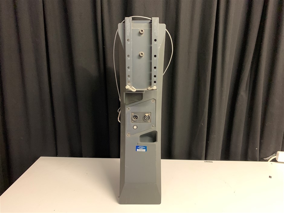 2x Bose UC02 and 2x 502A Controller Array Auction (0025