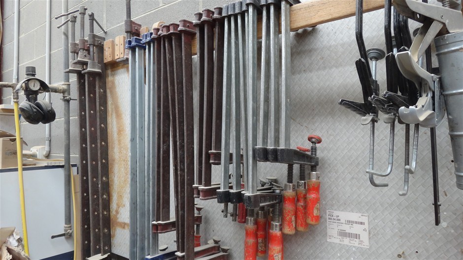 SCM L'invincible R9 overhead router, 900mm throat Auction (0003-3004418 ...