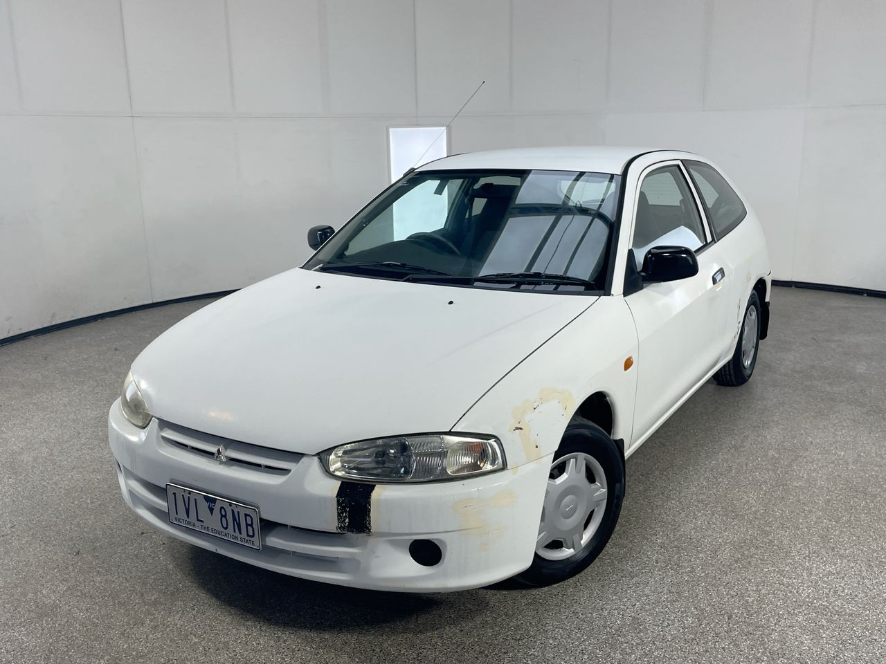 1999 Mitsubishi Mirage CE Automatic Hatchback