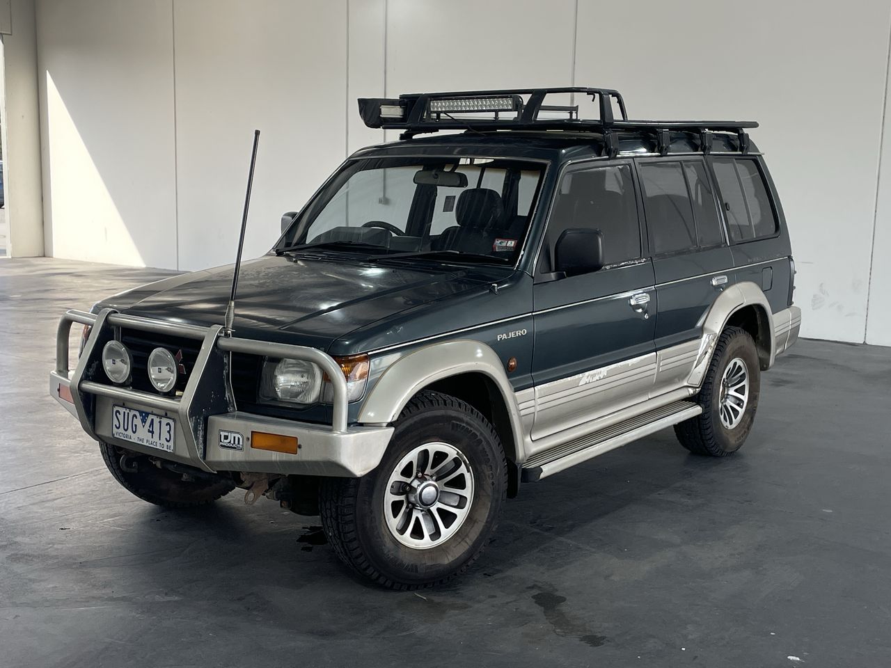 1992 Mitsubishi Pajero GLS (LWB) NH TD Manual Wagon