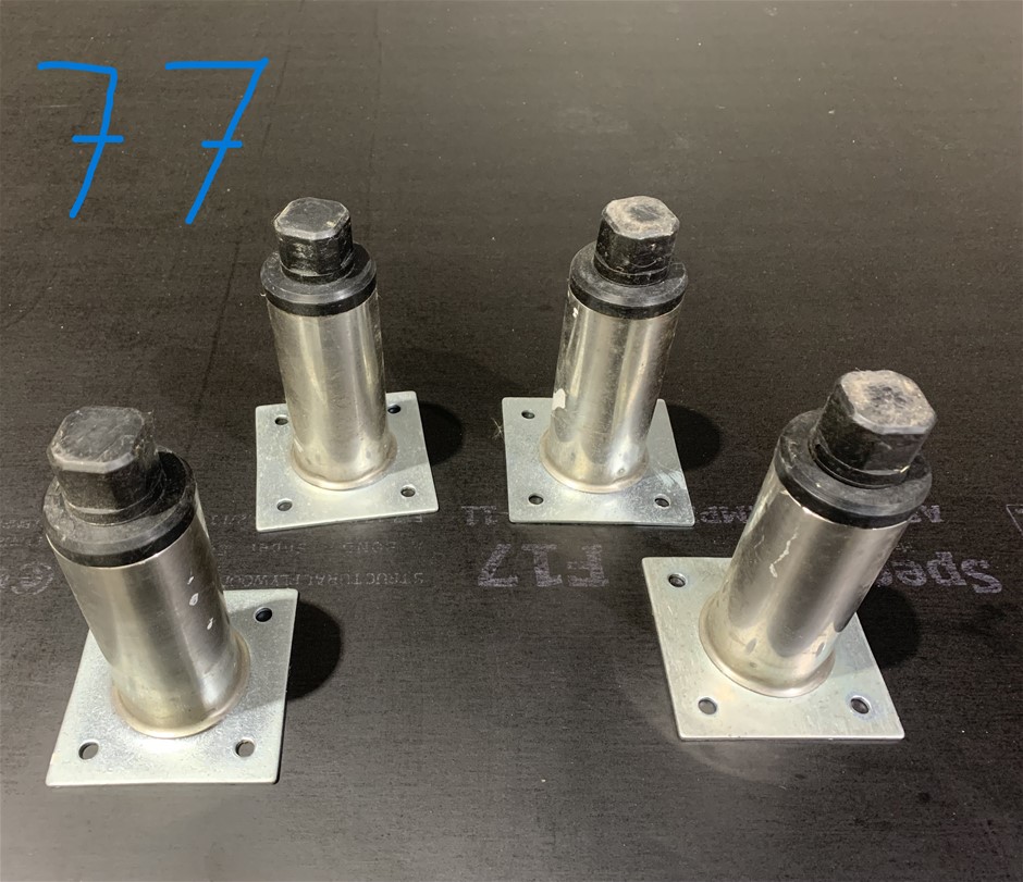 Large Unreserved Site Clearance Sale