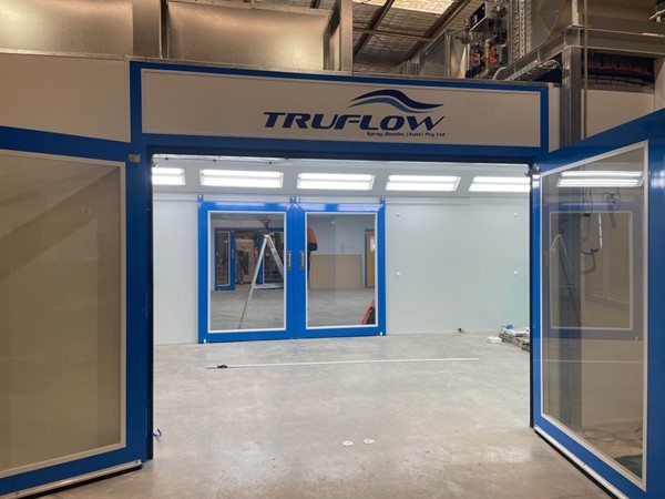 Large Unreserved Site Clearance Sale