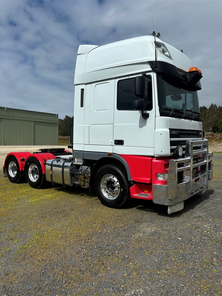 Prime Mover Truck, ST3 Trailer, Tandem Trailer & Tractors