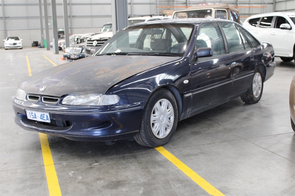 1997 Holden Commodore V8 Executive VS Automatic Sedan Auction (0001 ...
