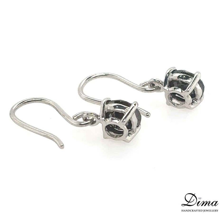 One pair of ladies - 9ct White gold drop pierced earrings