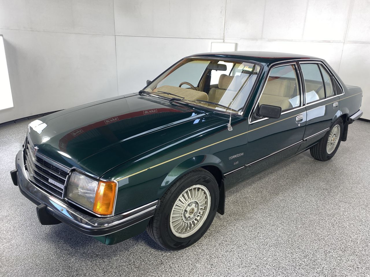 1979 Holden Commodore VB SL/E 5.0 Automatic Sedan