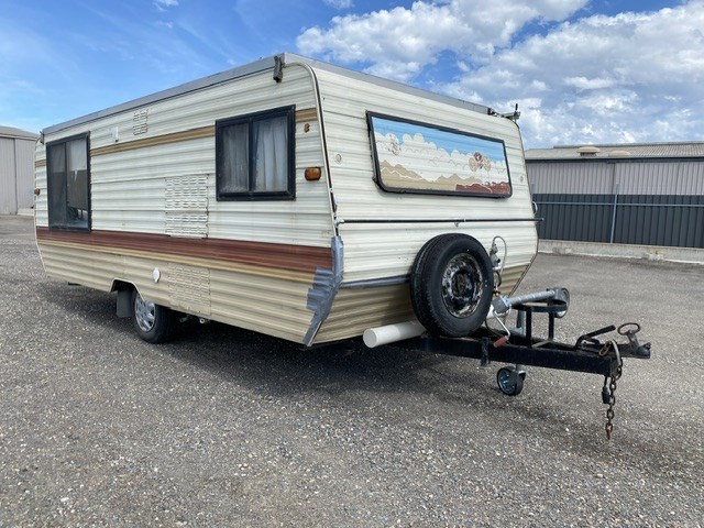JAYCO POP TOP CARAVAN - NO RESERVE 