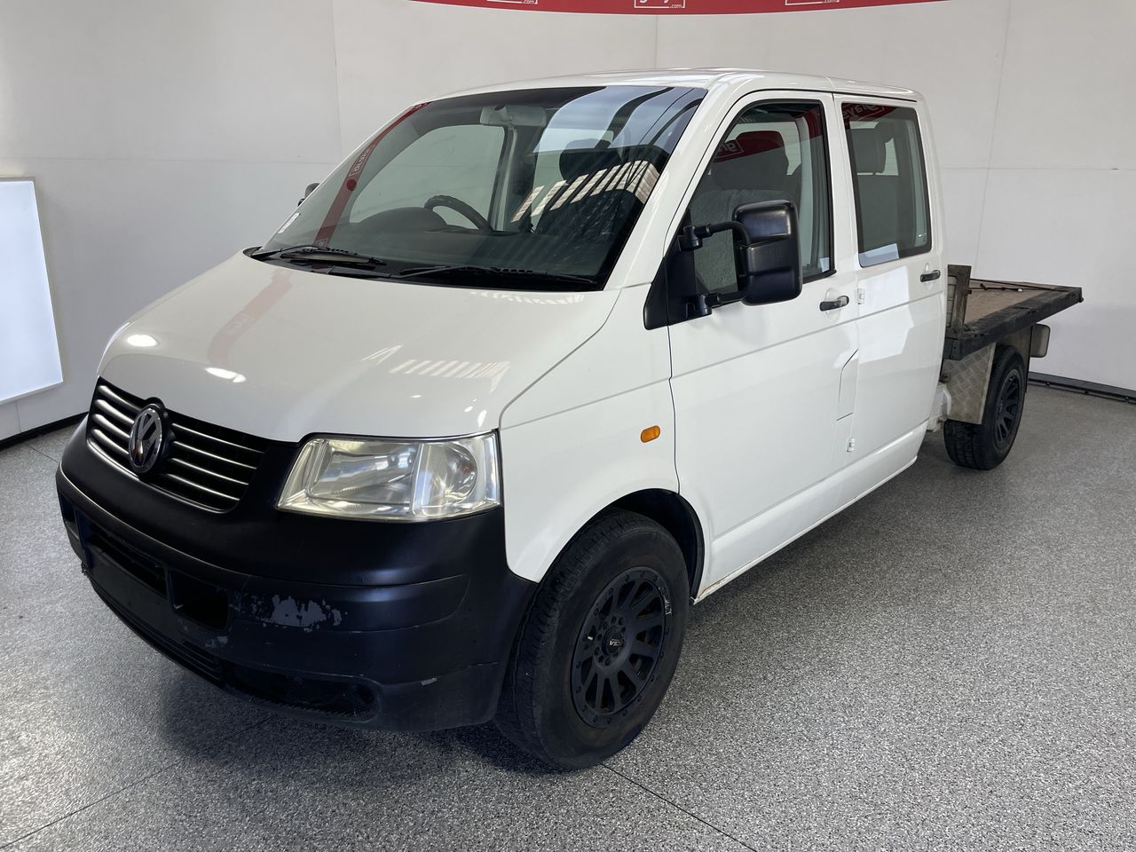 2005 Volkswagen Transporter 2.5 TDI DUAL T5 TD Manual Crew Cab Chassis