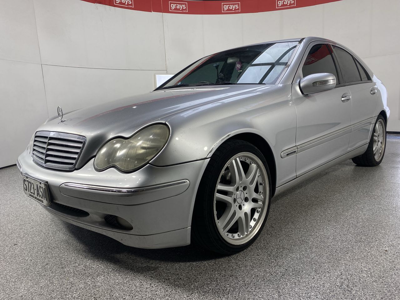 2003 Mercedes Benz C240 