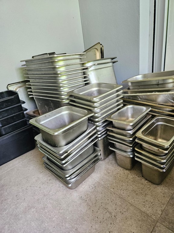 No Reserve- Commercial Kitchen Items Clearance Sale