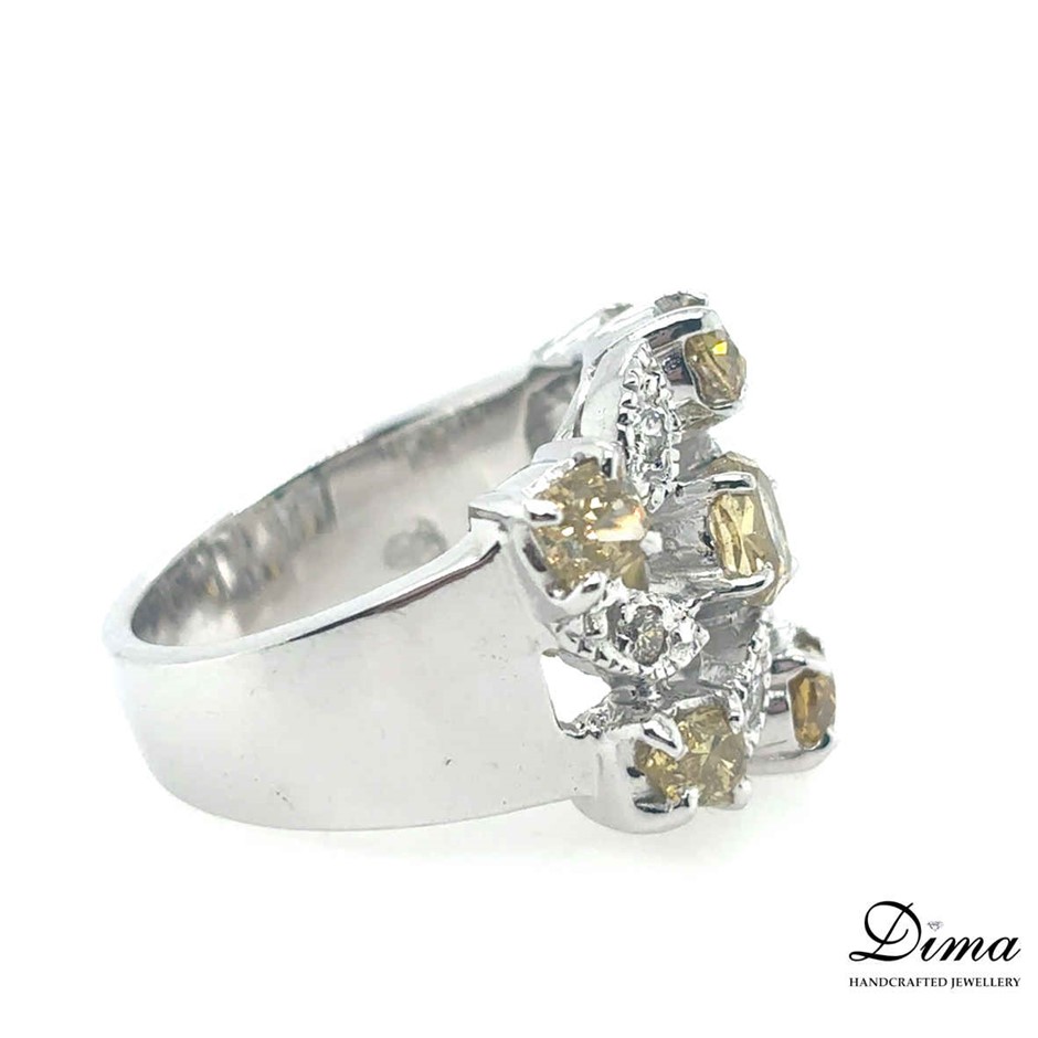 18ct White Gold 2.82ct Diamond Ring