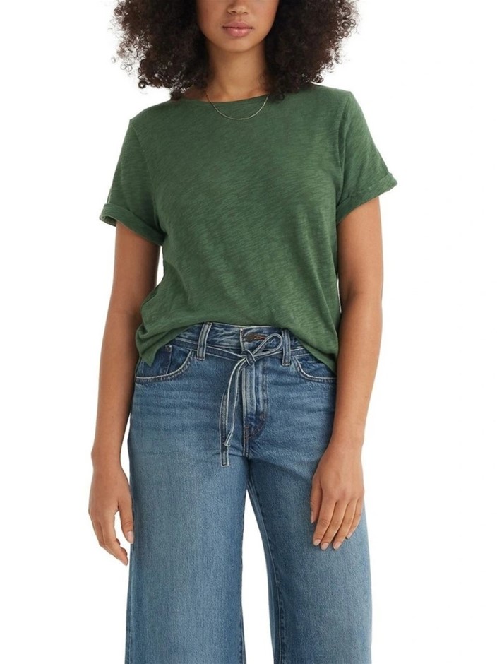 LEVI'S Margot Short Sleeve T-shirt, Size M, Green NB: Minor Tear At Necklin