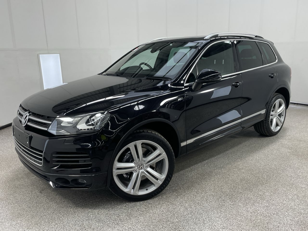 2014 Volkswagen Touareg V8 TDI R-LINE 7P Turbo Diesel Auto