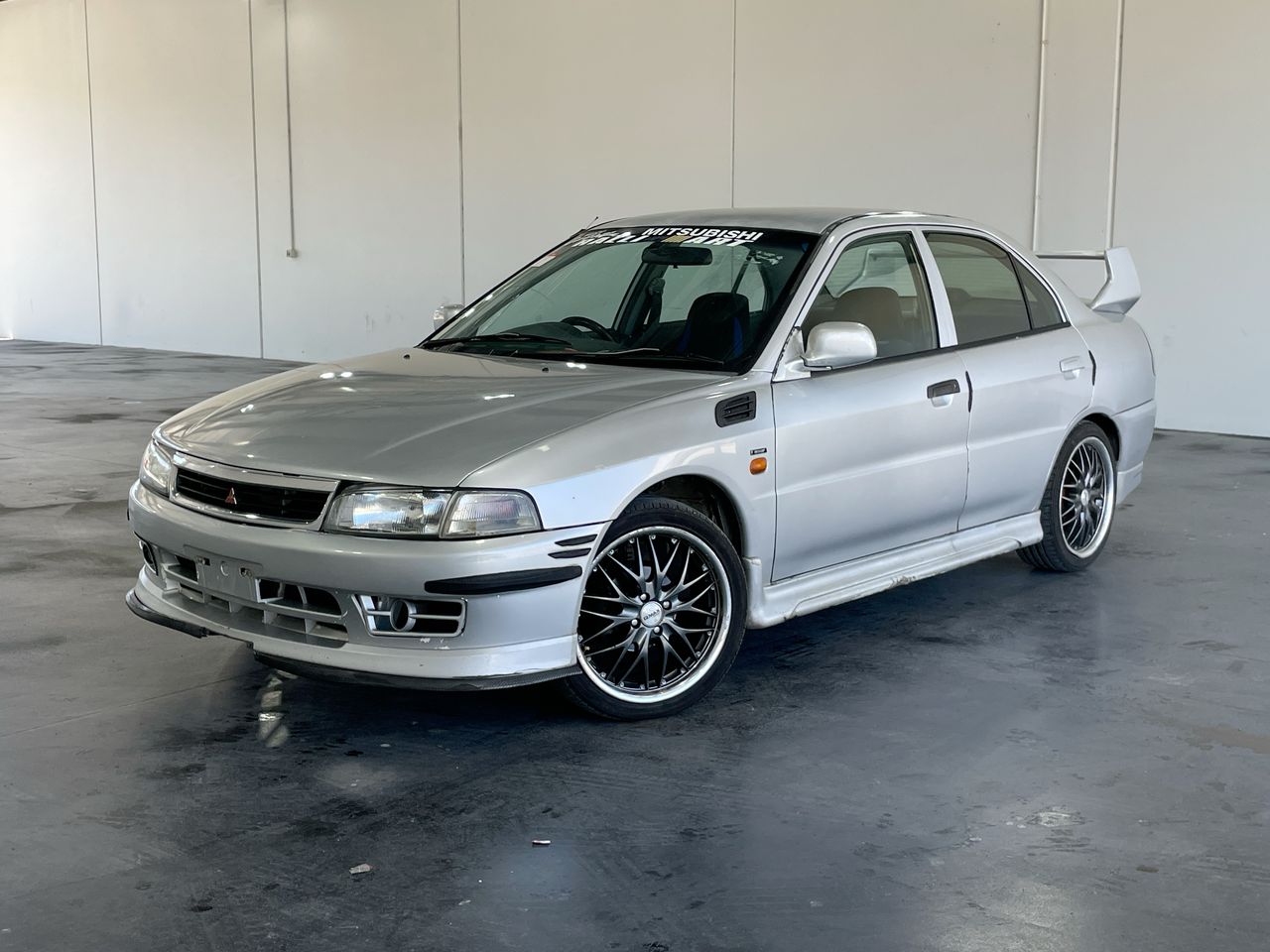 2000 Mitsubishi Lancer GLXi CE Automatic Sedan