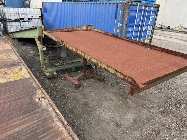 Container Ramp Auction (0099-5058580) | Grays Australia
