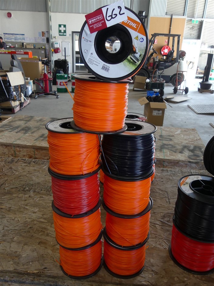 Qty 10 x Unused STIHL Line Trimmer Cord Auction (0662-5058818) | Grays ...
