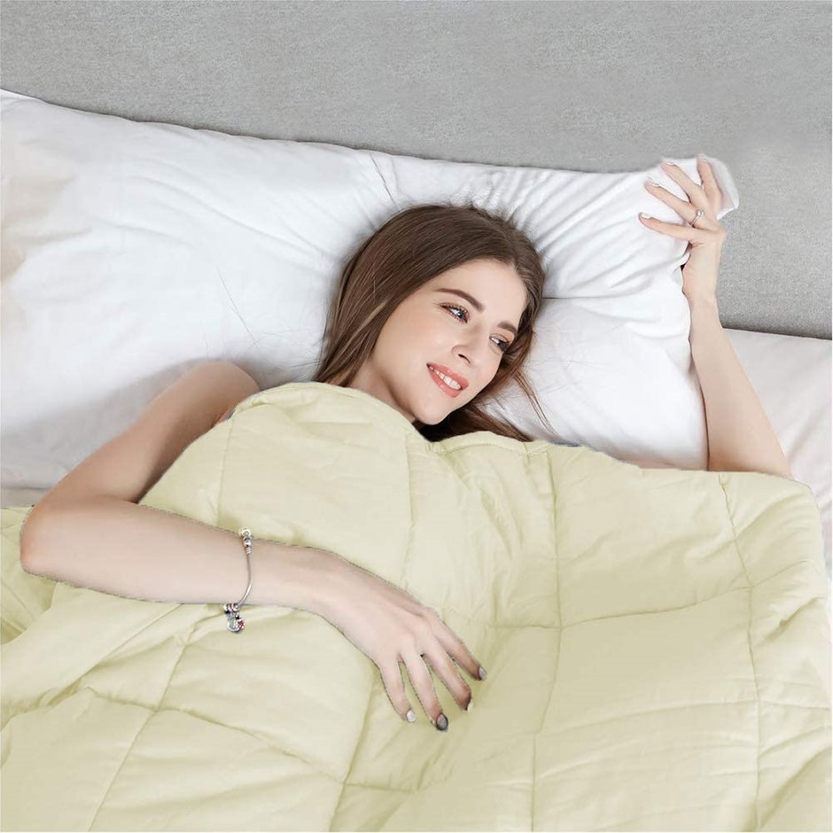 LUXOR Microfibre Weighted Blanket 6.8KG, Size: 122x198cm Colour: Cream