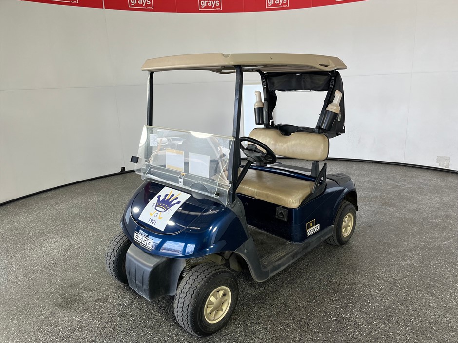 <p>EZGO Golf Cart</p>