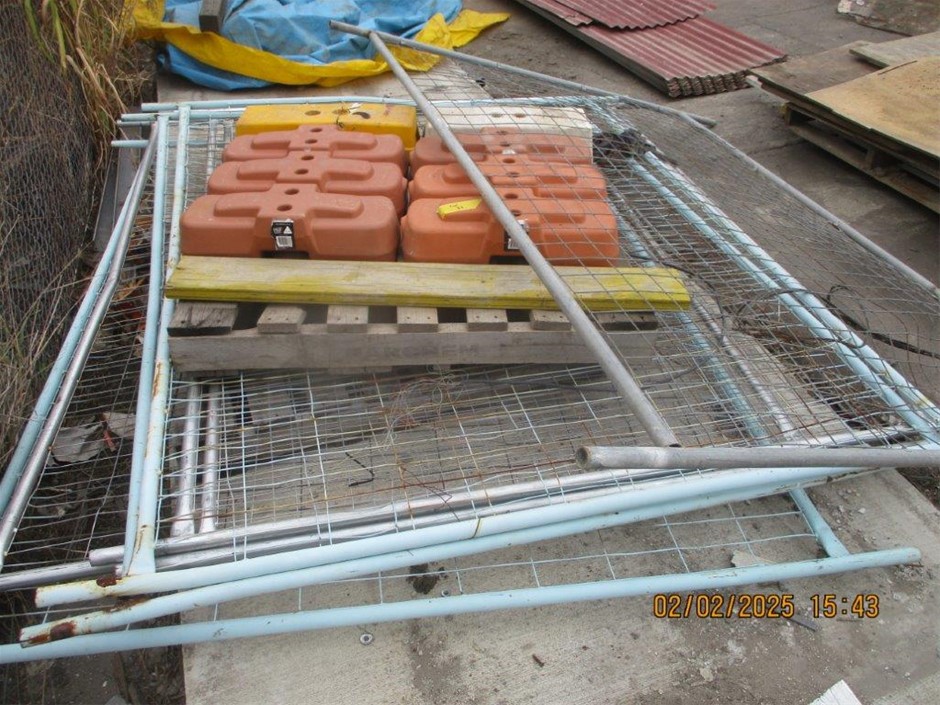 Quantity of Temporary Fencing Auction (0031-7056143) | Grays Australia